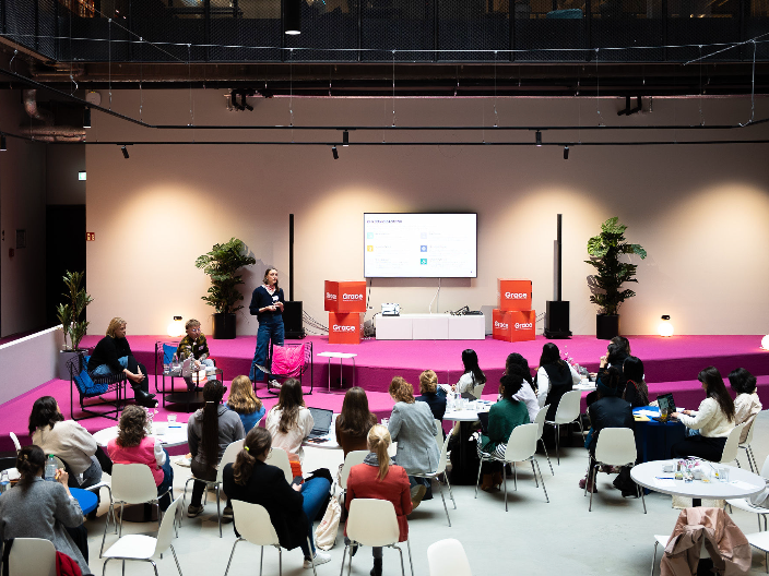 Panels & keynotes